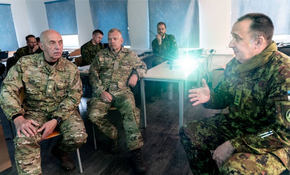 Chefen for Hjemmeværnet generalmajor Gunner Arpe Nielsen på besøg i Estland