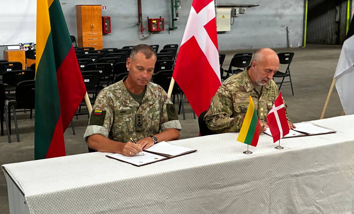 Chefen for Hjemmeværnet Gunner Arpe Nielsen fornyede samarbejdsaftaler med Estland, Letland og Litauen.