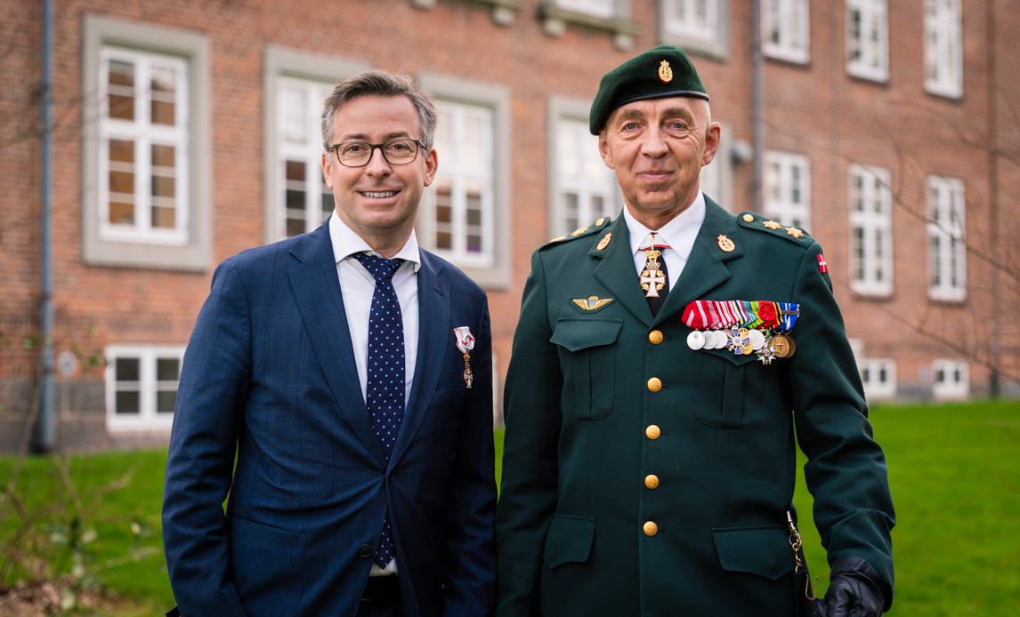 Gunner Arpe Nielsen, generalmajor, chef for Hjemmeværnet (th) og Hans Andersen, kommitteret for Hjemmeværnet.
